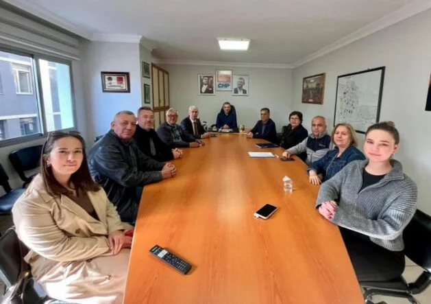 CHP Turgutlu İlçe Başkanı Hasan Ayma; “şehit aileleri ve gaziler her zaman başımızın tacı”