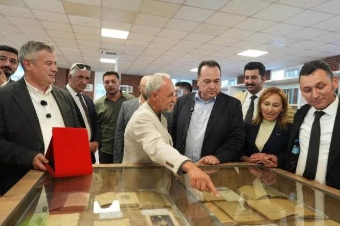 batch_f_45441_61502ec412714c4dad044d64d177630e