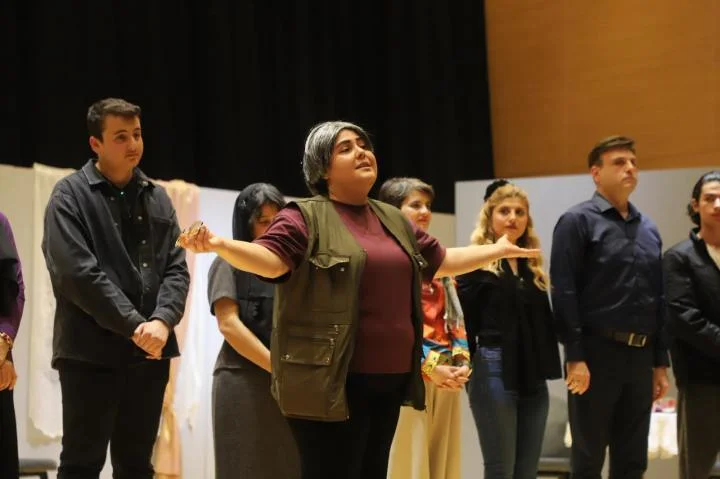 Sevilen Oyun ‘Canım Komşularım’ İkinci Kez Sahnedeydi