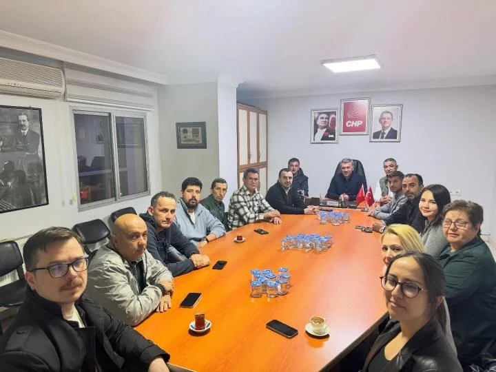 CHP Manisa Milletvekili Bekir Başevirgen, Turgutlu yönetimi ile toplantı yaptı.