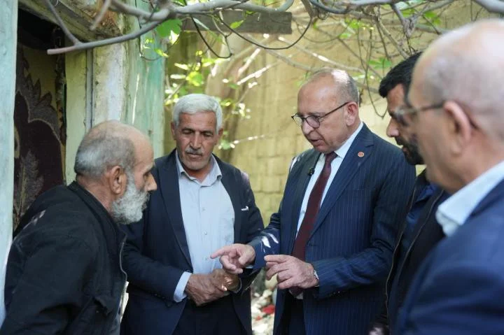 Başkan Çetin Akın: “Turgutlu’muzda hiç kimse yalnız değil”