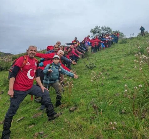 batch_f9f4edff-4fcd-4834-ad41-0a918a2704ff