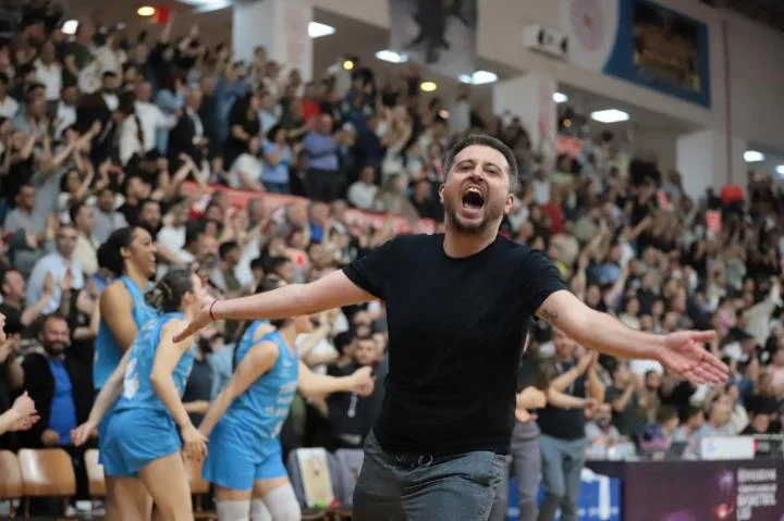 Turgutlu’da Tarihi Gurur: Şampiyon Turgutlu Belediyesi Kadın Basketbol Takımı