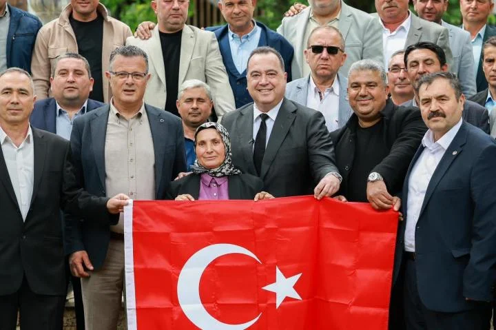 Başkan DUTLULU; “Herkese eşit ve adil hizmet götüreceğiz”