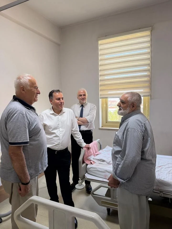 KAYMAKAM SELAMİ KAPANKAYA’DAN TURGUTLU DEVLET HASTANESİ’NE ZİYARET